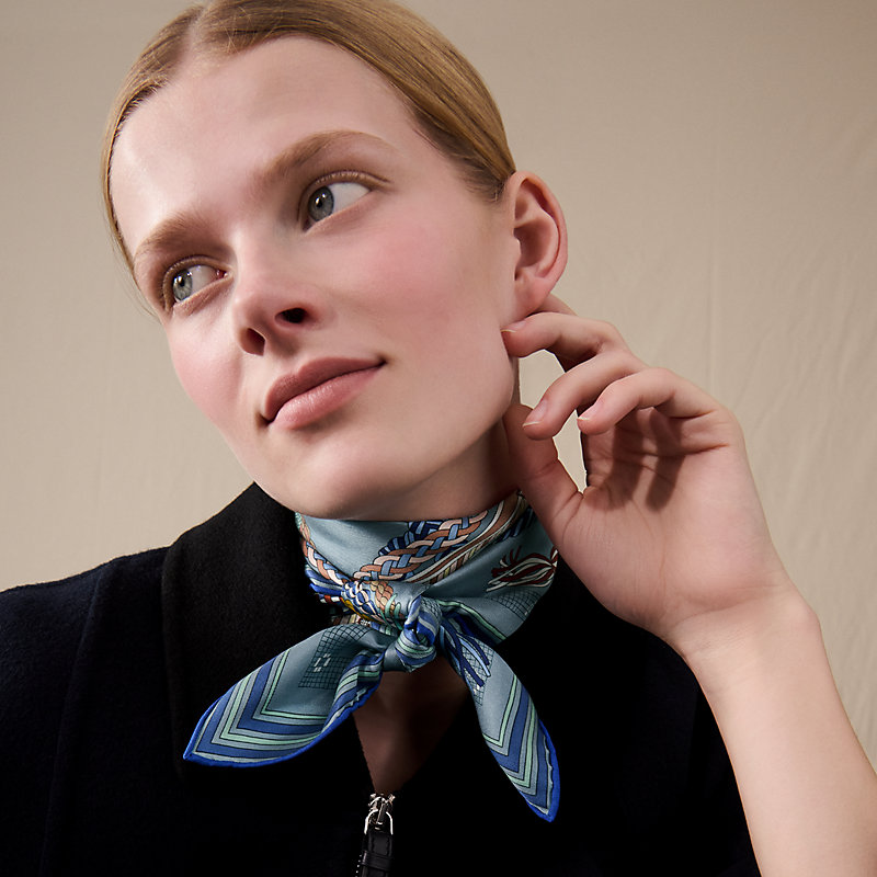 Tout en Tresse scarf 70 | Hermès Canada